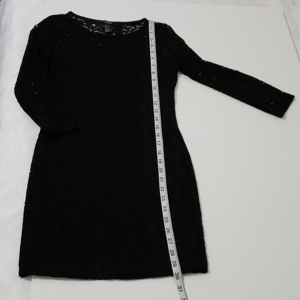 Forever 21 Lace Dress - Picture 7 of 8
